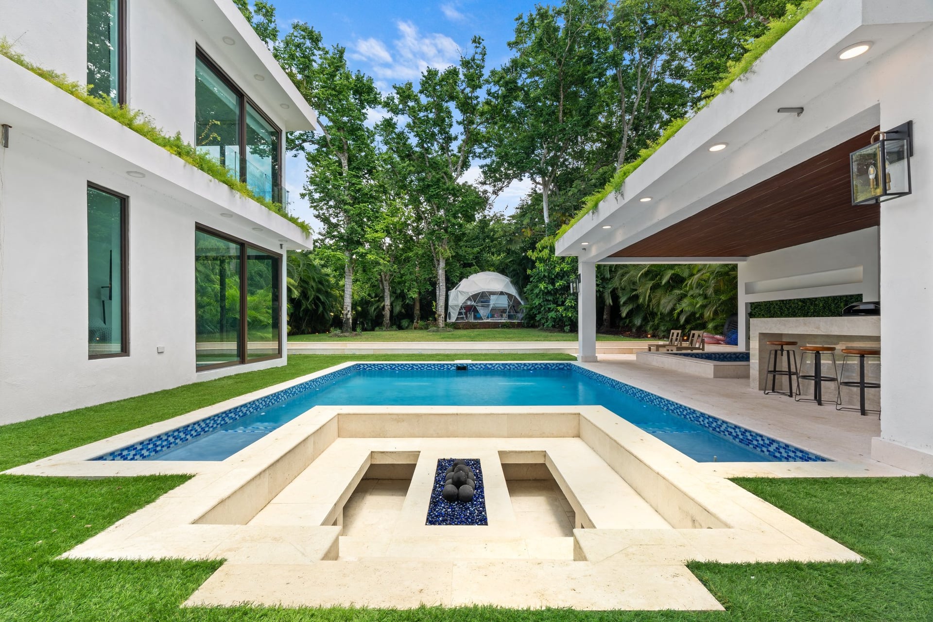 Villa Gonzal - Image 1